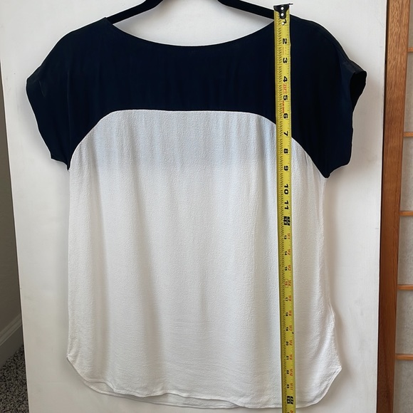 Kate Spade Black & White Color Block Print Sleeveless Blouse 2 - Picture 6 of 8